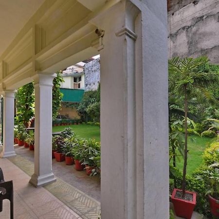 Hotel Heritage Dehradun Esterno foto