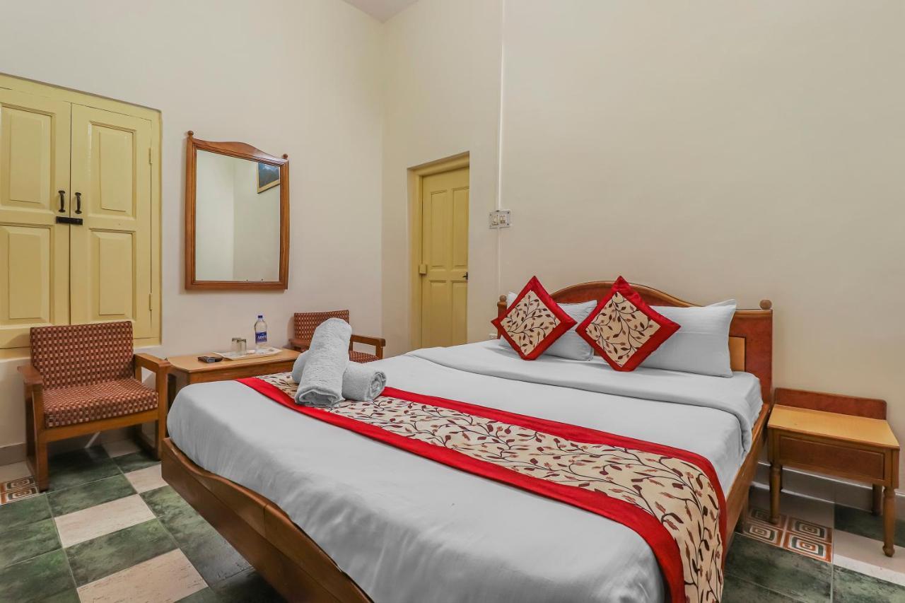 Hotel Heritage Dehradun Esterno foto